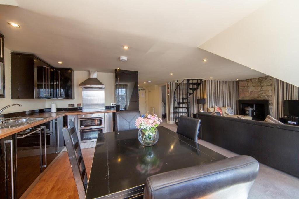 Tron Kirk Residence Edinburgh Dış mekan fotoğraf